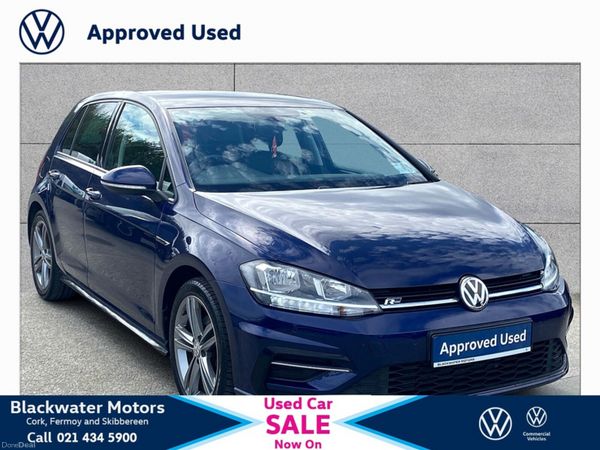 Volkswagen Golf Estate, Petrol, 2020, Blue