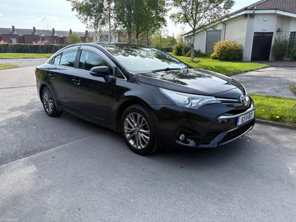Toyota Avensis Saloon, Diesel, 2015, Black