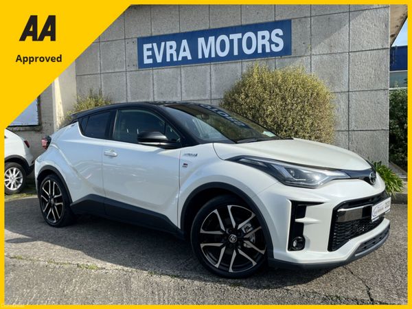 Toyota C-HR SUV, Petrol Hybrid, 2020, White