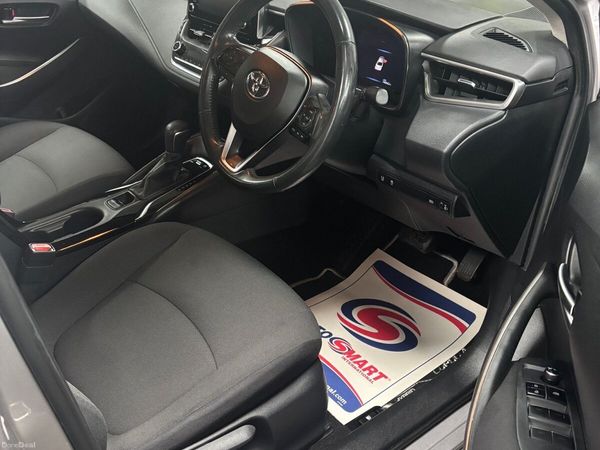 Toyota Corolla Saloon, Petrol Hybrid, 2019, Grey