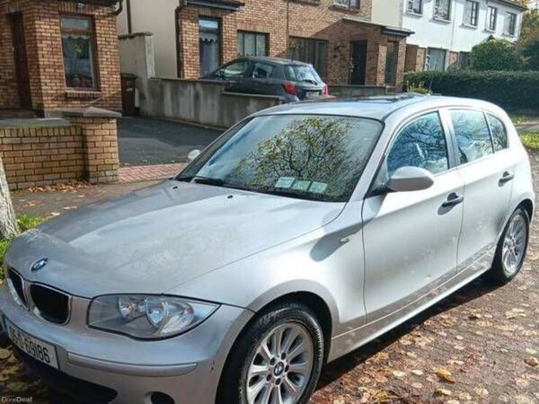 BMW 1-Series Hatchback, Petrol, 2005, Silver