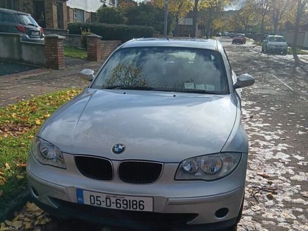 BMW 1-Series Hatchback, Petrol, 2005, Silver