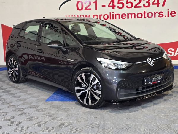 Volkswagen ID.3 Hatchback, Electric, 2023, Grey