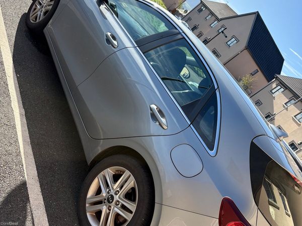 Kia Ceed Hatchback, Petrol, 2018, Grey