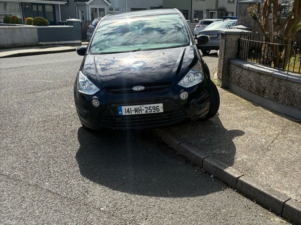 Ford S-Max MPV, Diesel, 2014, Black