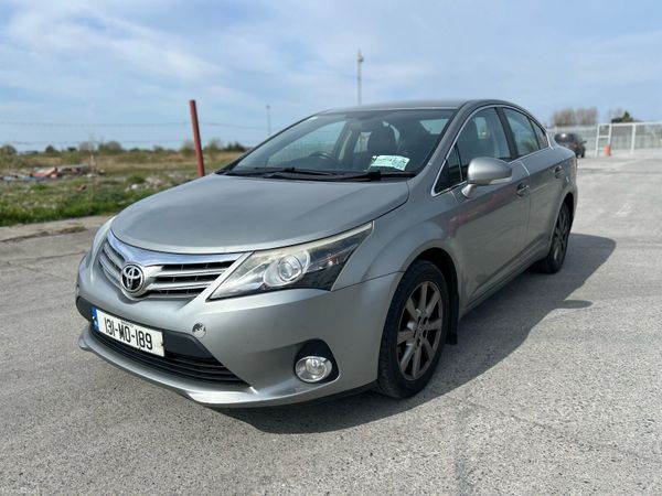 Toyota Avensis Saloon, Diesel, 2013, Grey