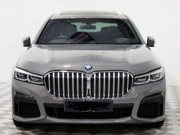 BMW 7-Series Saloon, Petrol Plug-in Hybrid, 2022, Grey