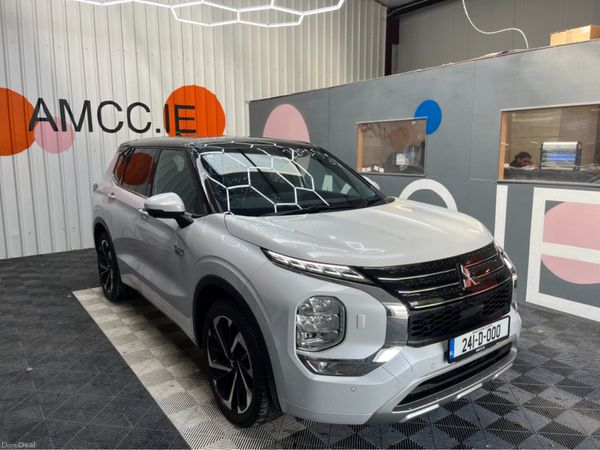 Mitsubishi Outlander SUV, Petrol Plug-in Hybrid, 2024, White