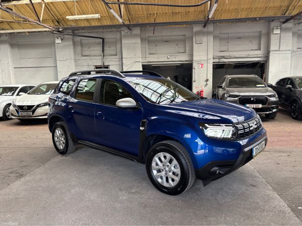 Dacia Duster MPV, Petrol, 2023, Blue