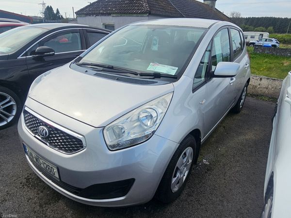 Kia Venga MPV, Diesel, 2014, Silver