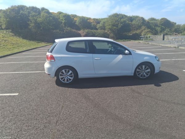 Volkswagen Golf Hatchback, Diesel, 2012, White