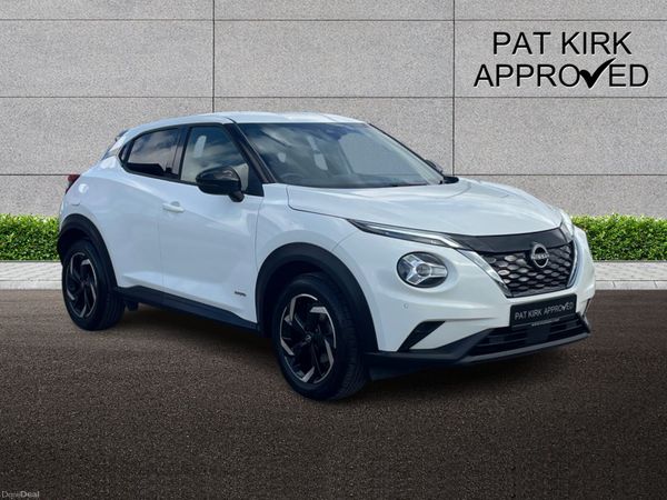 Nissan Juke Hatchback, Petrol Hybrid, 2023, White