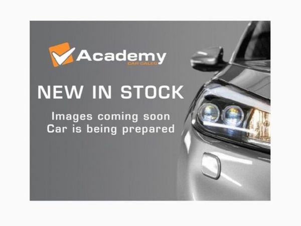 Peugeot 2008 MPV, Petrol, 2023, Red