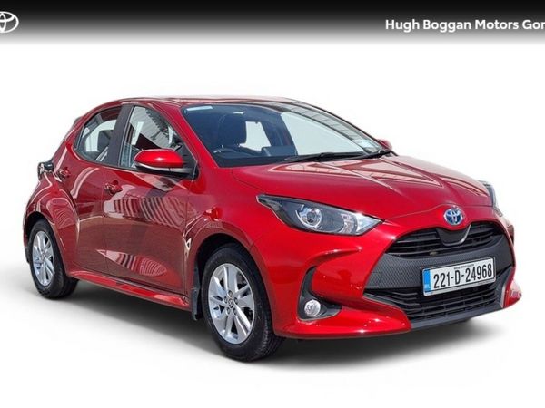Toyota Yaris Hatchback, Petrol Hybrid, 2022, Red