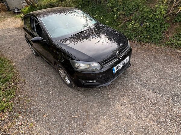 Volkswagen Polo Hatchback, Petrol, 2014, Black