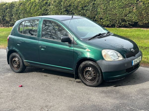 Toyota Yaris Hatchback, Petrol, 2003, Green