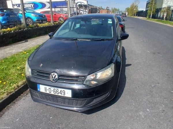 Volkswagen Polo Hatchback, Petrol, 2011, Black