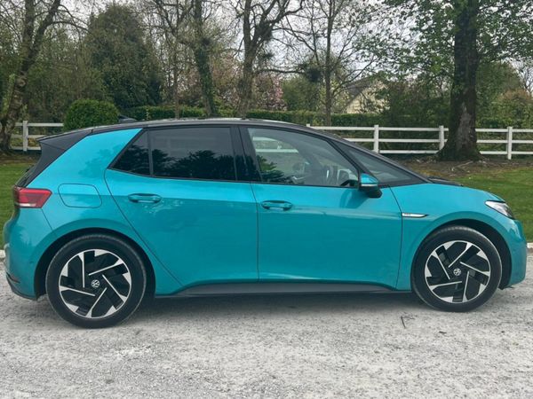 Volkswagen ID.3 Estate, Electric, 2023, Green