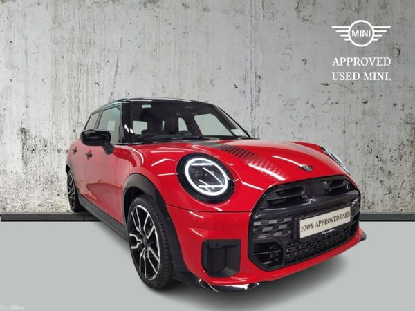 Mini Cooper Hatchback, Petrol, 2025, Red