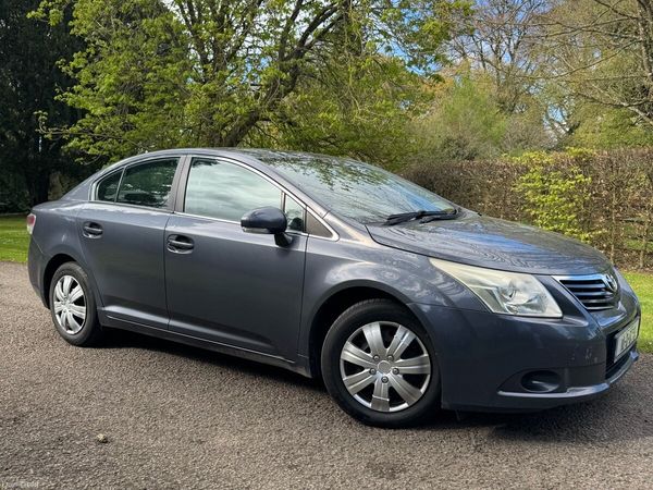 Toyota Avensis Saloon, Diesel, 2010, Blue