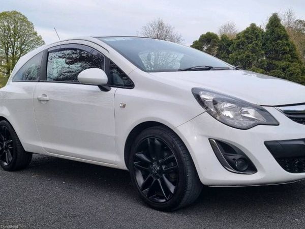 Opel Corsa Hatchback, Petrol, 2012, White
