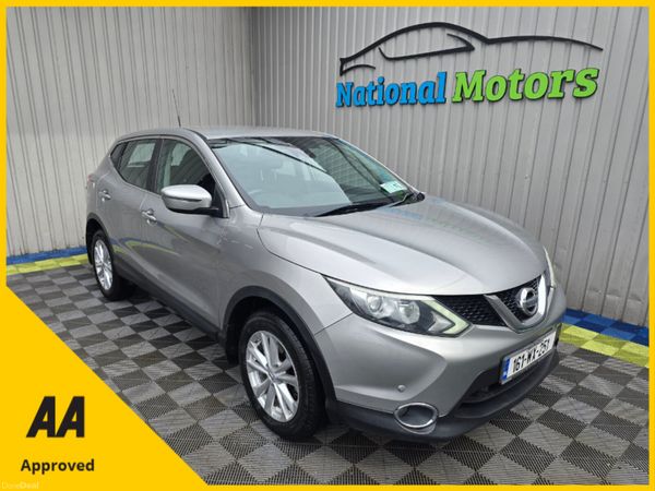 Nissan Qashqai Hatchback, Diesel, 2016, Silver