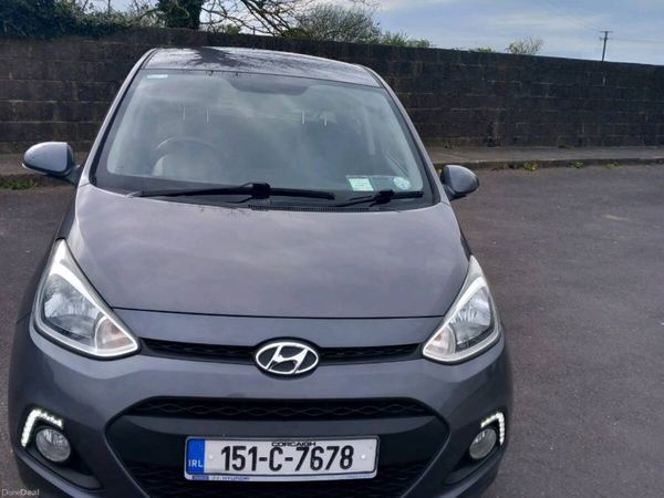 Hyundai i10 Hatchback, Petrol, 2015, Grey