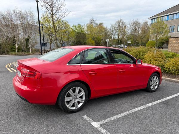 Audi A4 Saloon, Diesel, 2011, Red