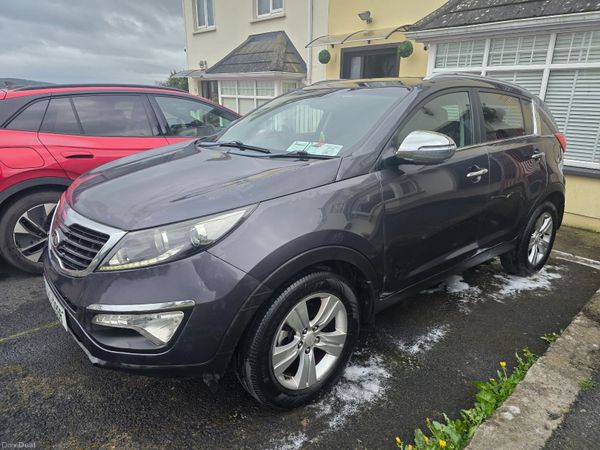 Kia Sportage SUV, Diesel, 2011, Silver