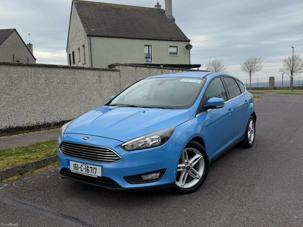 Ford Focus Hatchback, Petrol, 2016, Blue