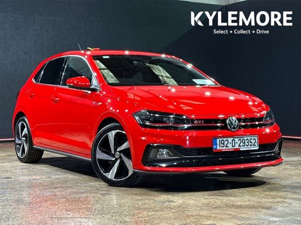 Volkswagen Polo Hatchback, Petrol, 2019, Red