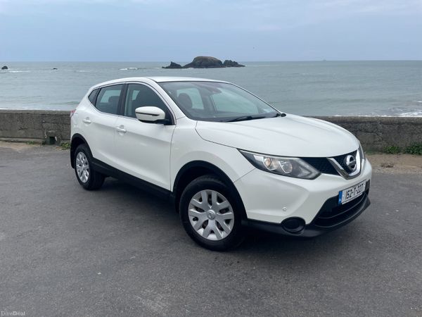 Nissan Qashqai Hatchback, Diesel, 2015, White