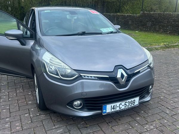 Renault Clio Hatchback, Diesel, 2014, Grey