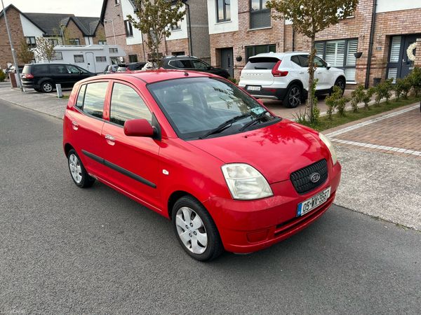 Kia Picanto Hatchback, Petrol, 2005, Red