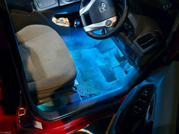 Toyota Prius Hatchback, Petrol Hybrid, 2011, Red