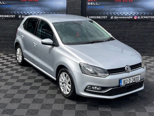 Volkswagen Polo Hatchback, Petrol, 2016, Silver