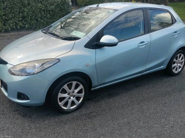 Mazda Mazda2 Hatchback, Petrol, 2010, Blue