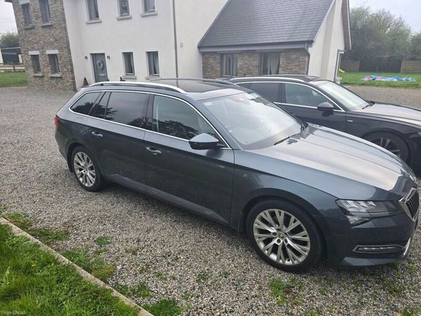 Skoda Superb Estate, Diesel, 2020, Grey