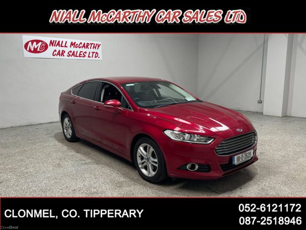 Ford Mondeo Hatchback, Diesel, 2018, Red
