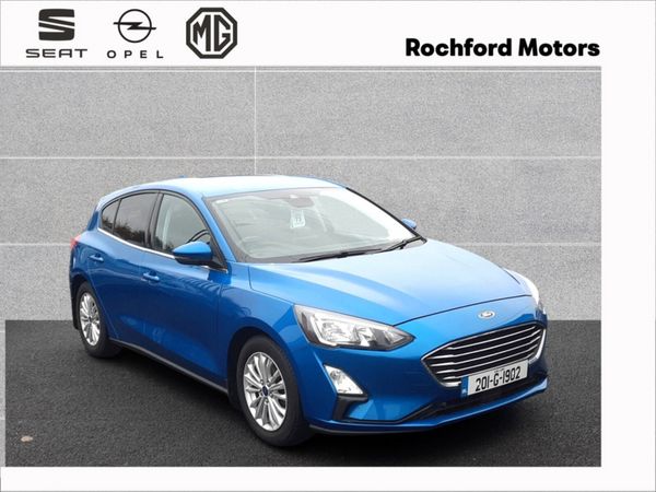 Ford Focus Hatchback, Diesel, 2020, Blue