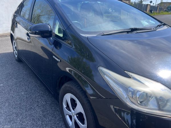 Toyota Prius Hatchback, Petrol Hybrid, 2016, Black