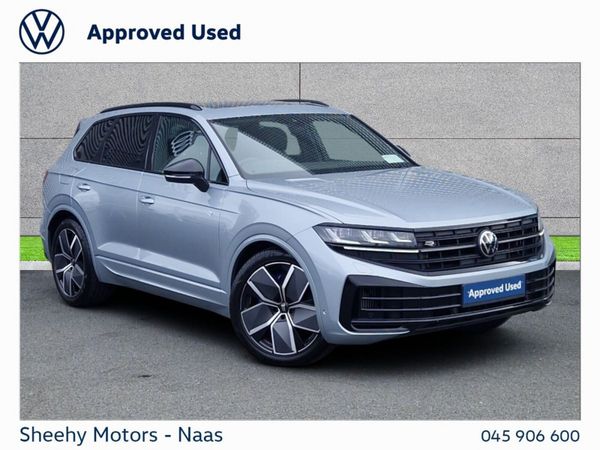 Volkswagen Touareg SUV, Petrol Plug-in Hybrid, 2025, Silver