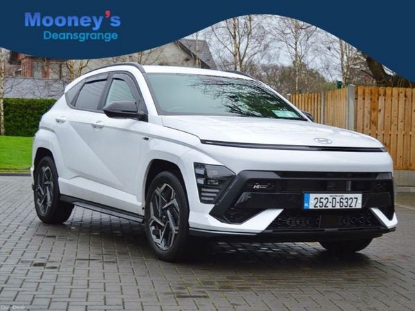 Hyundai KONA MPV, Petrol, 2025, White