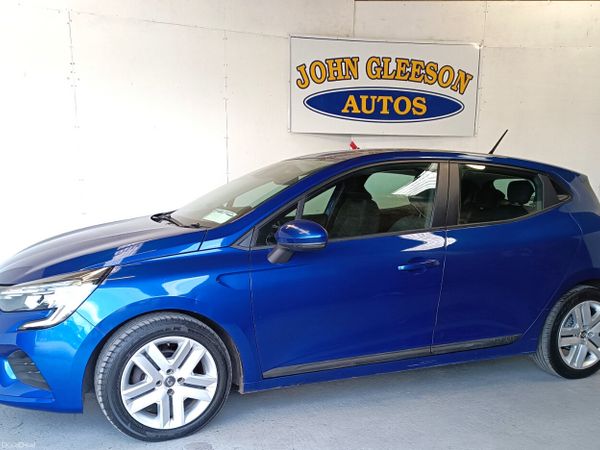 Renault Clio Hatchback, Petrol, 2022, Blue