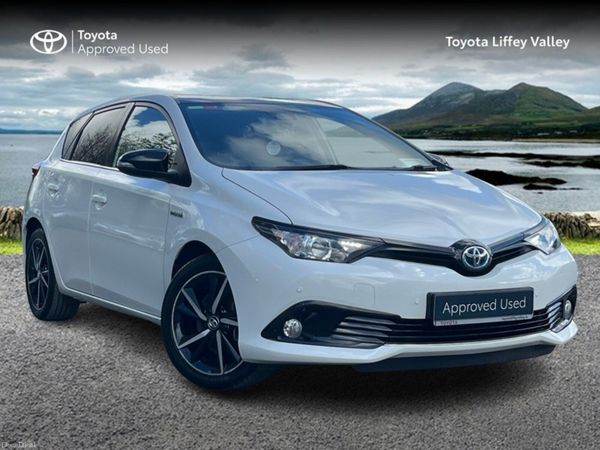 Toyota Auris Hatchback, Petrol Hybrid, 2018, White