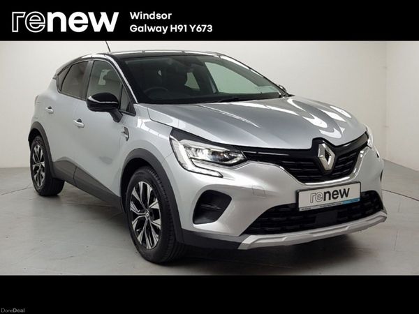 Renault Captur Hatchback, Petrol, 2022, Grey