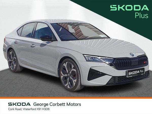 Skoda Octavia Hatchback, Petrol, 2025, Grey