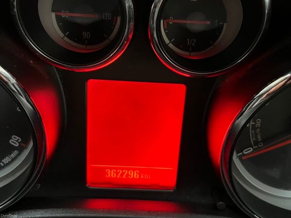 Vauxhall Astra Estate, Diesel, 2013, Red