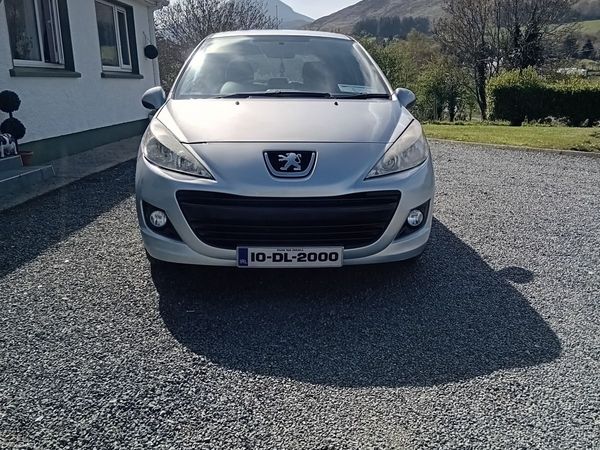Peugeot 207 Hatchback, Diesel, 2010, Grey