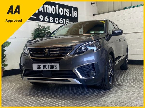 Peugeot 5008 MPV, Petrol, 2019, Grey